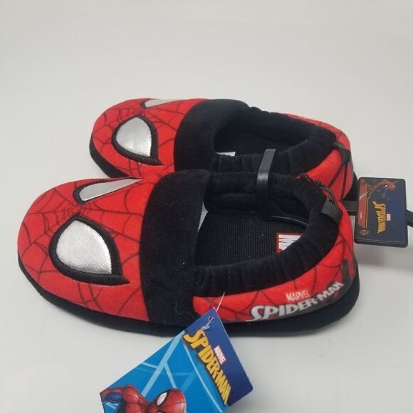 NWT. MARVEL SPIDERMAN BOYS SLIPPERS. VARIOUS SIZES. - Picture 12 of 14
